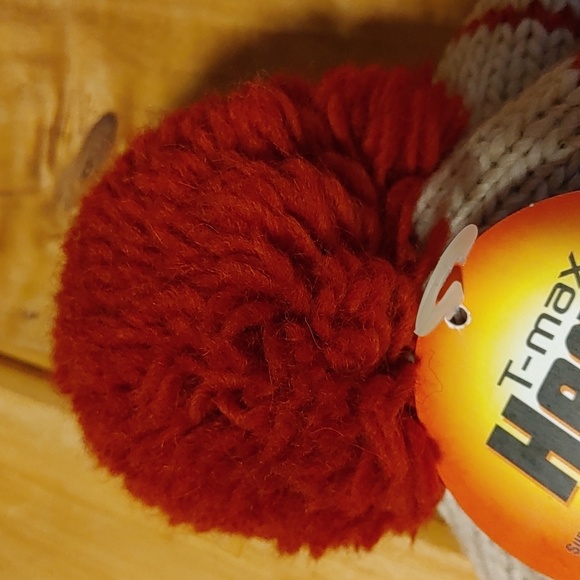 2/$30 NWT Heat Max Hat/ Toque - Picture 4 of 5